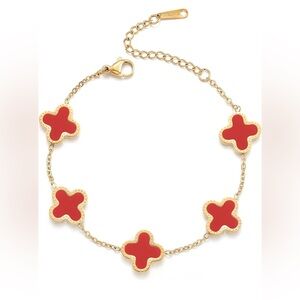 Gold clover lucky bracelet red